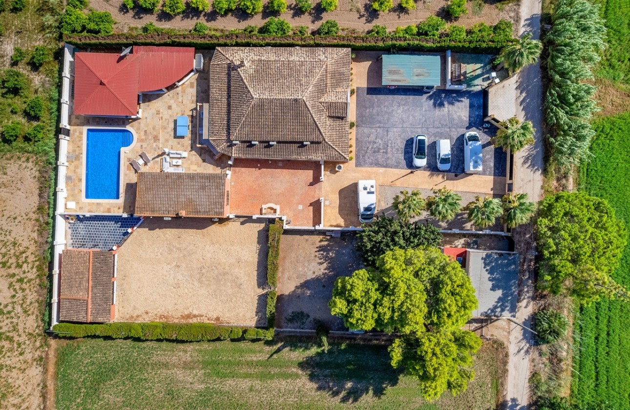Venta - Finca / Casa de campo -
Almoradí - Las Heredades