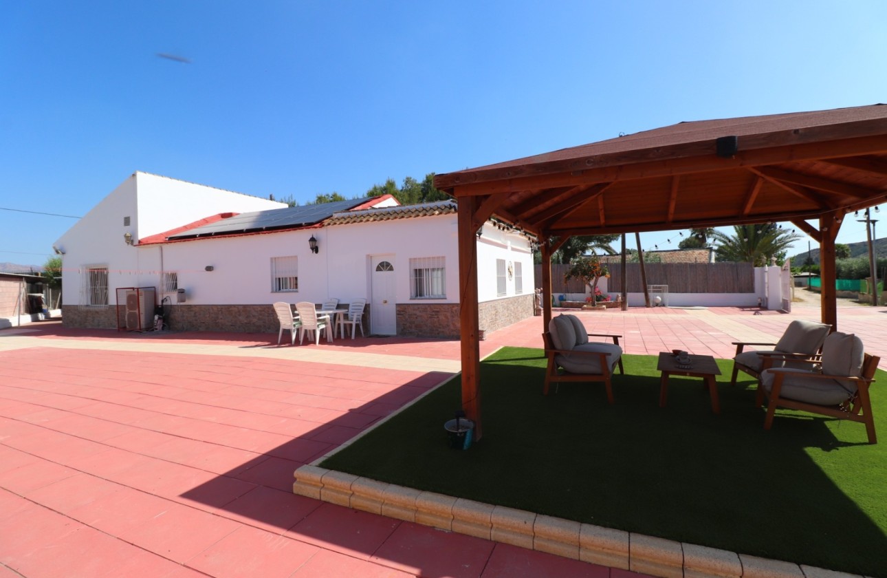 Venta - Finca / Casa de campo -
Benferri - Benferri - Country