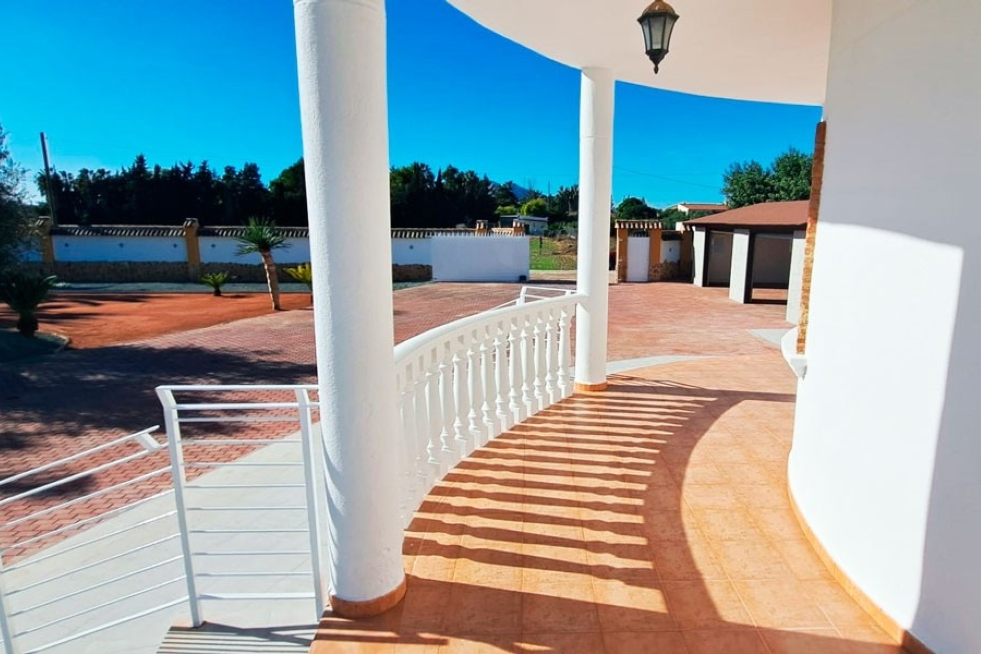 Venta - Finca / Casa de campo -
Catral