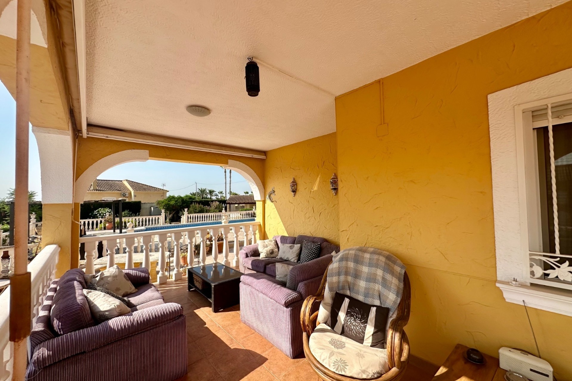 Venta - Finca / Casa de campo -
Catral