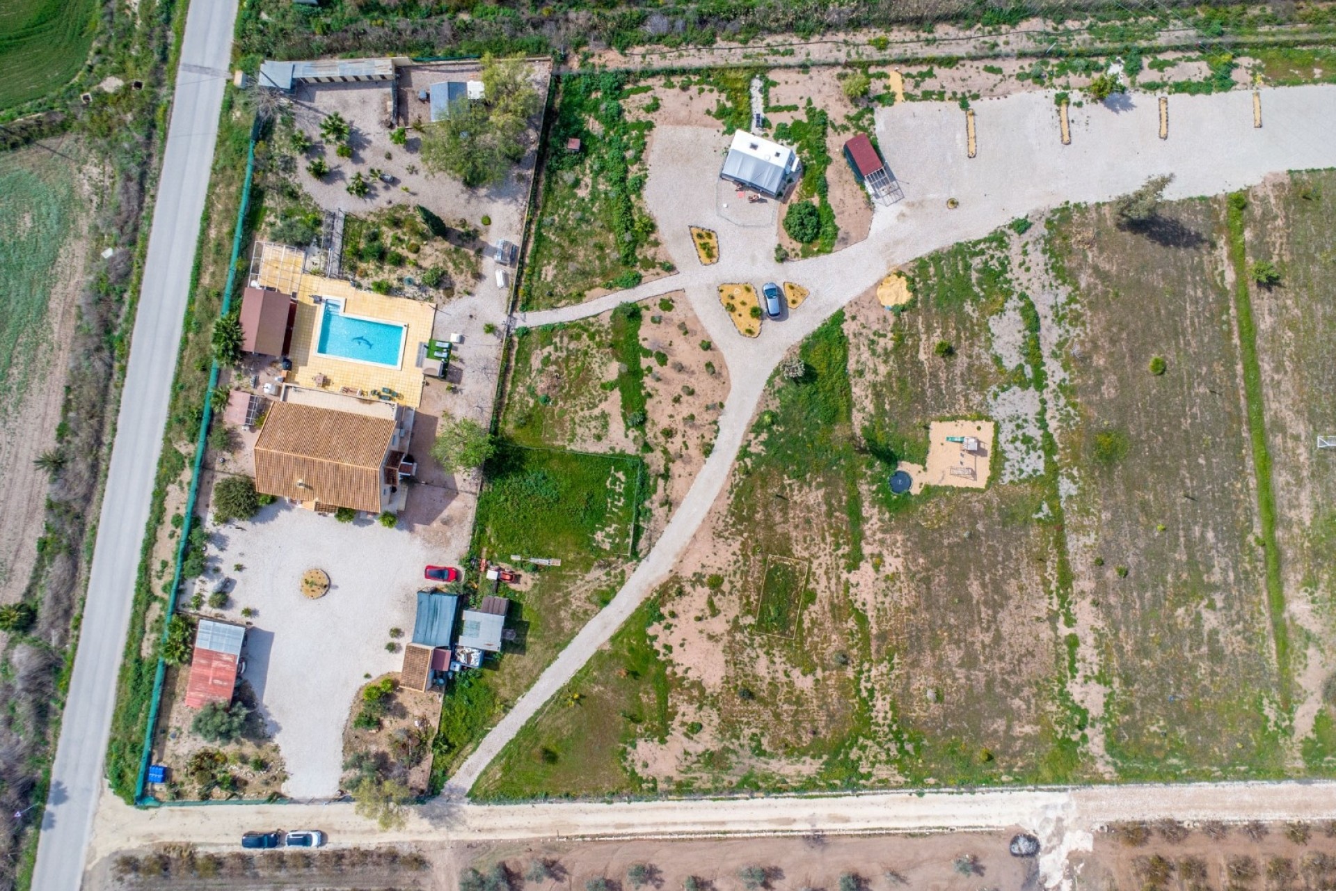 Venta - Finca / Casa de campo -
Crevillente