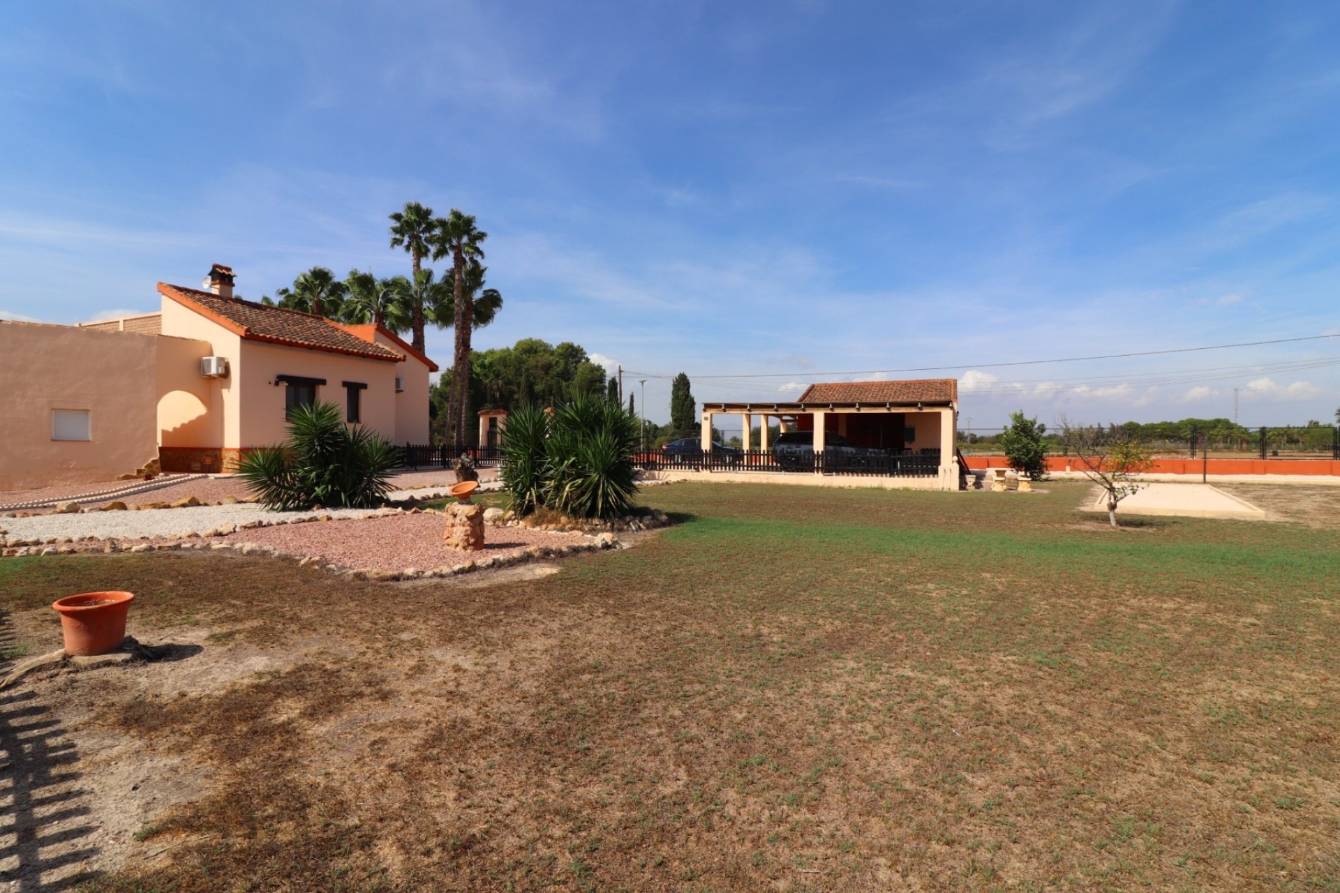 Venta - Finca / Casa de campo -
Daya Vieja - Daya Vieja - Country