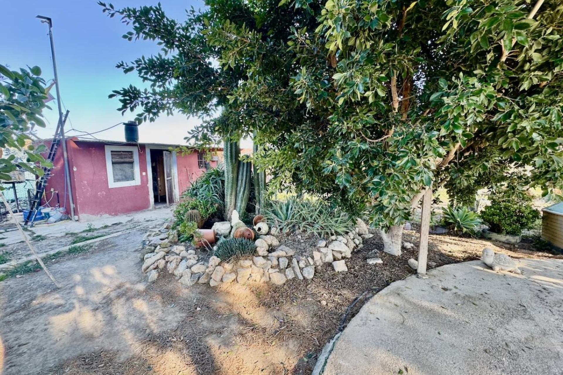 Venta - Finca / Casa de campo -
Guardamar del Segura