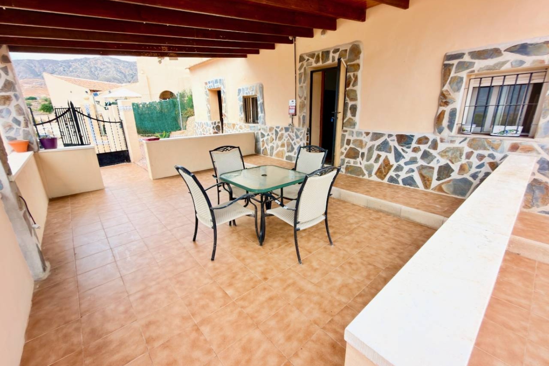 Venta - Finca / Casa de campo -
La Murada