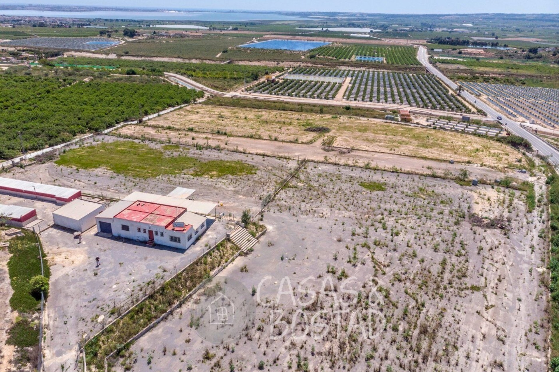 Venta - Finca / Casa de campo -
Los Montesinos