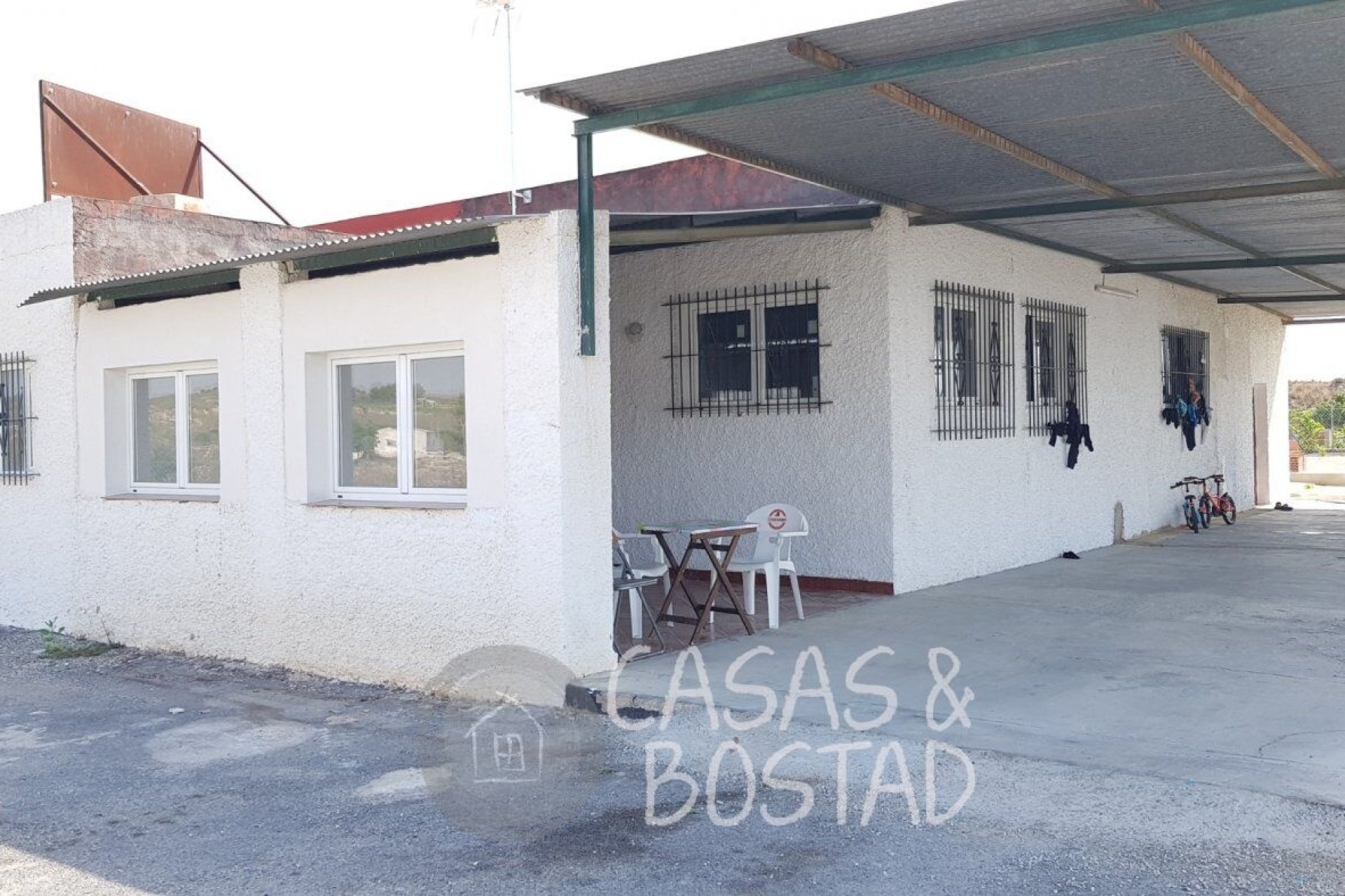 Venta - Finca / Casa de campo -
Los Montesinos