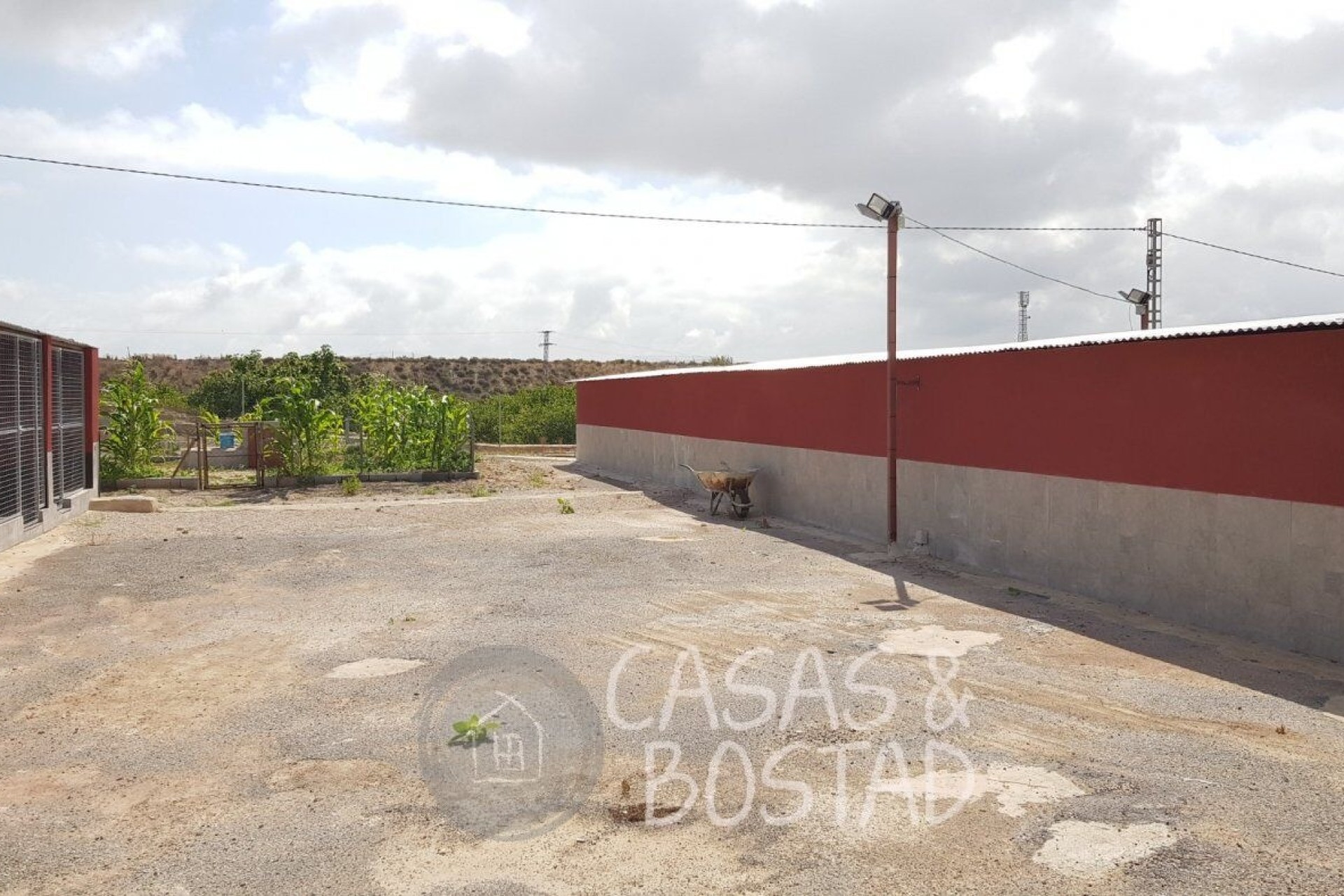 Venta - Finca / Casa de campo -
Los Montesinos
