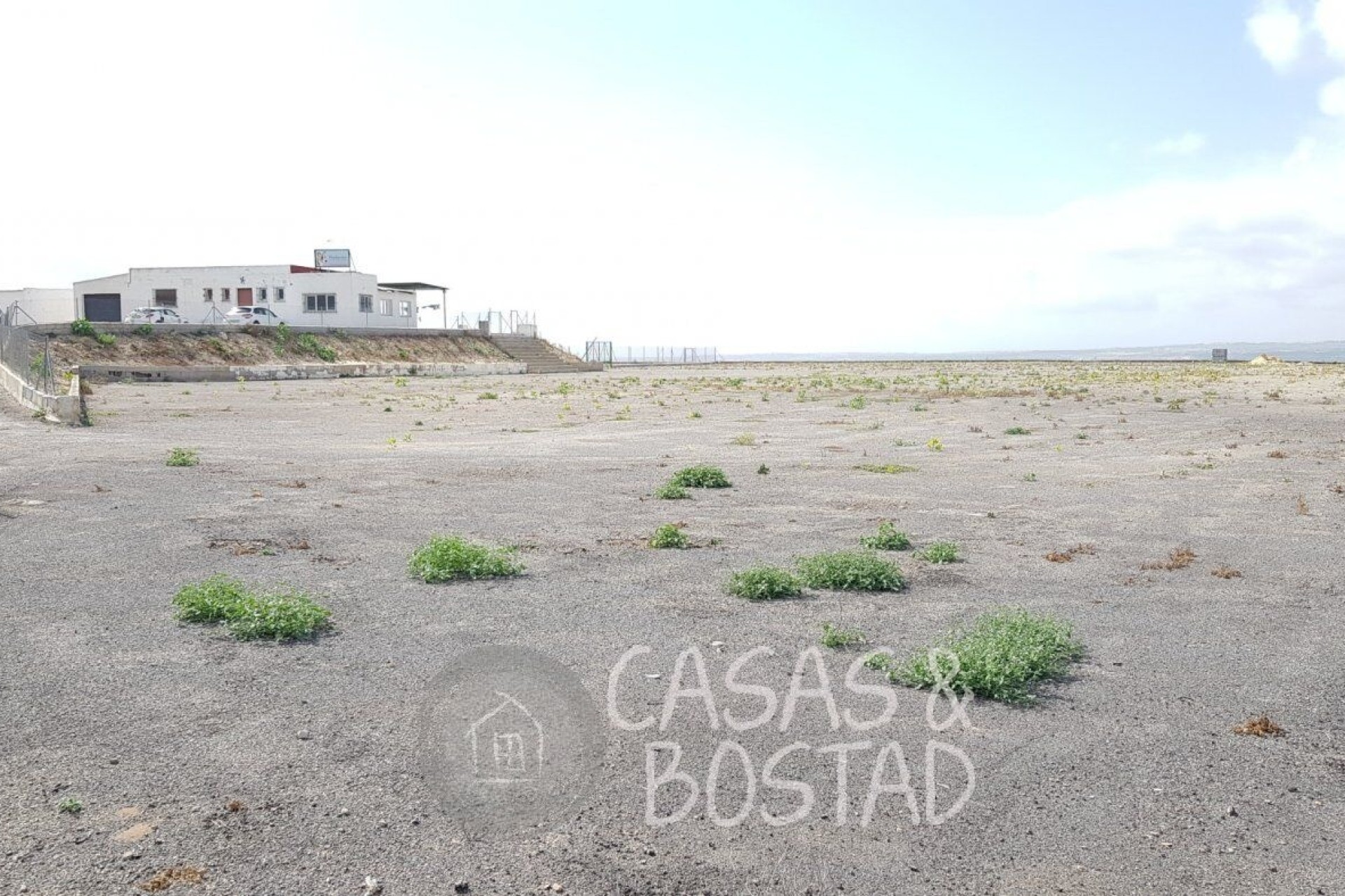 Venta - Finca / Casa de campo -
Los Montesinos