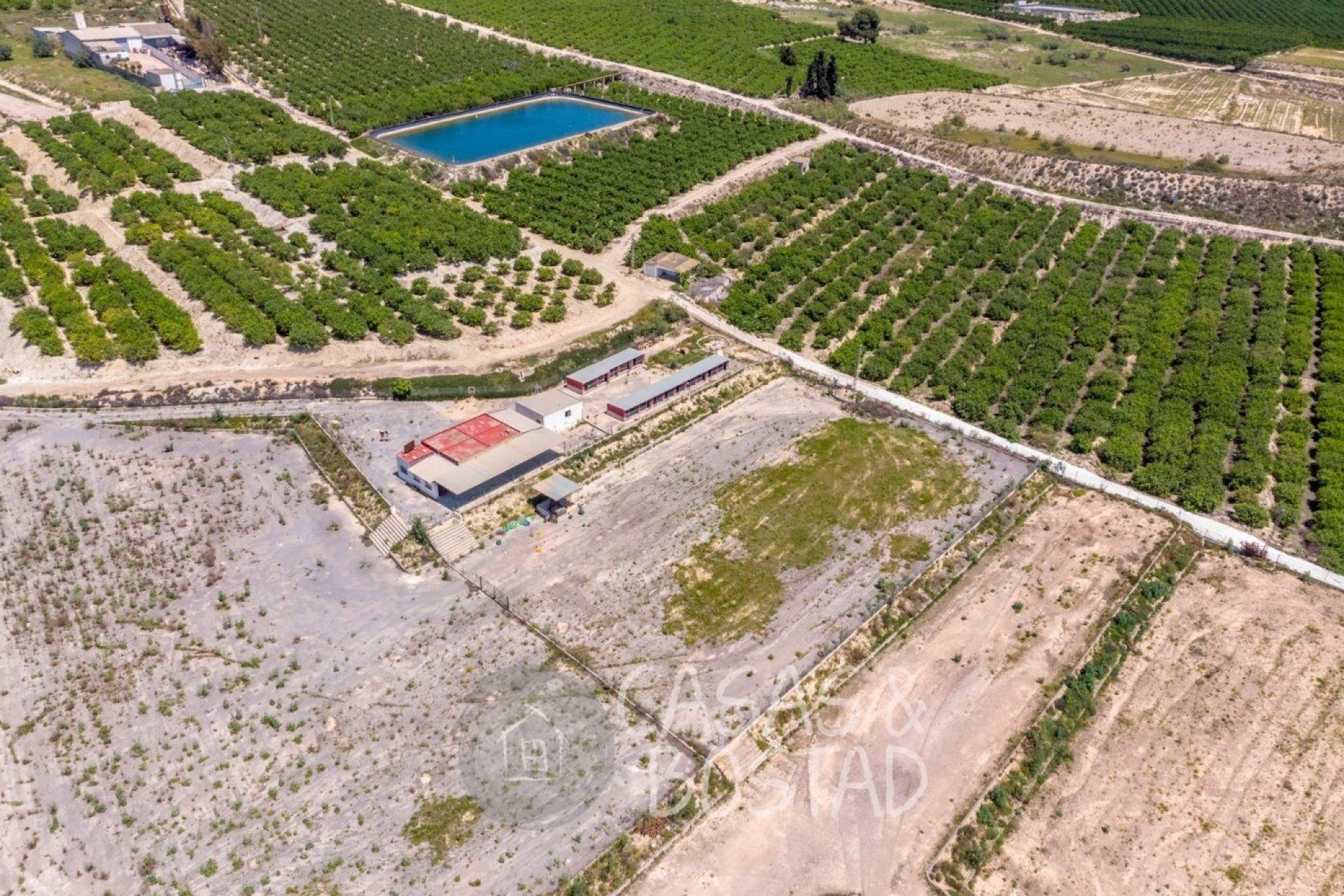 Venta - Finca / Casa de campo -
Los Montesinos
