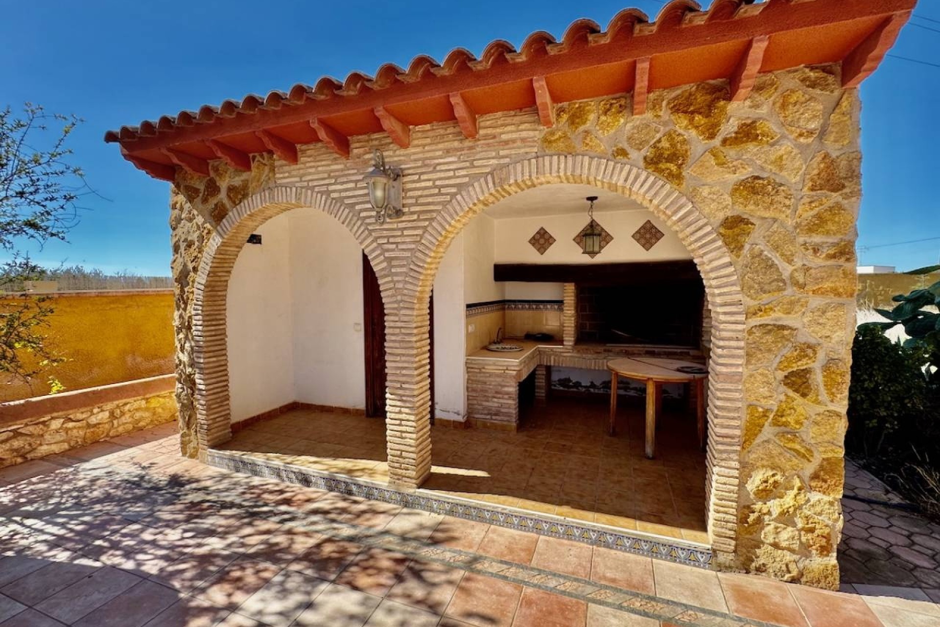 Venta - Finca / Casa de campo -
Los Montesinos