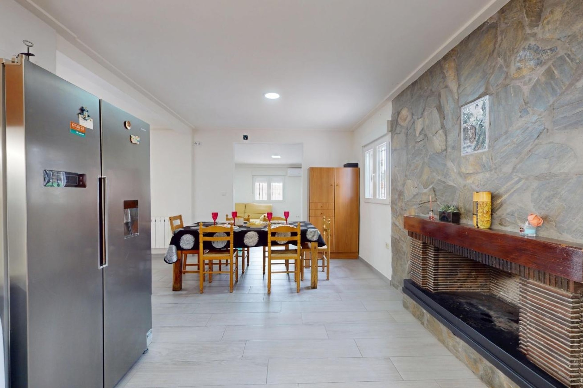 Venta - Finca / Casa de campo -
Novelda