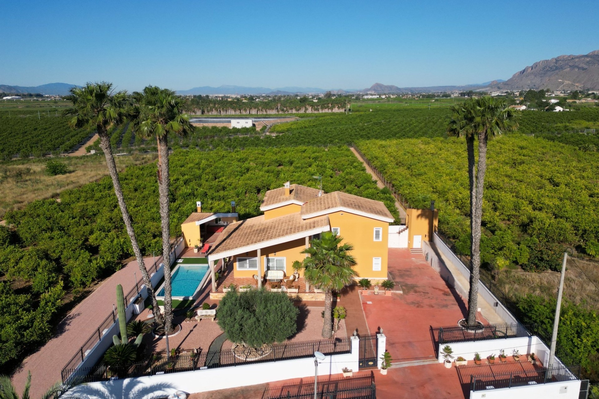 Venta - Finca / Casa de campo -
Orihuela - Correntías Medias