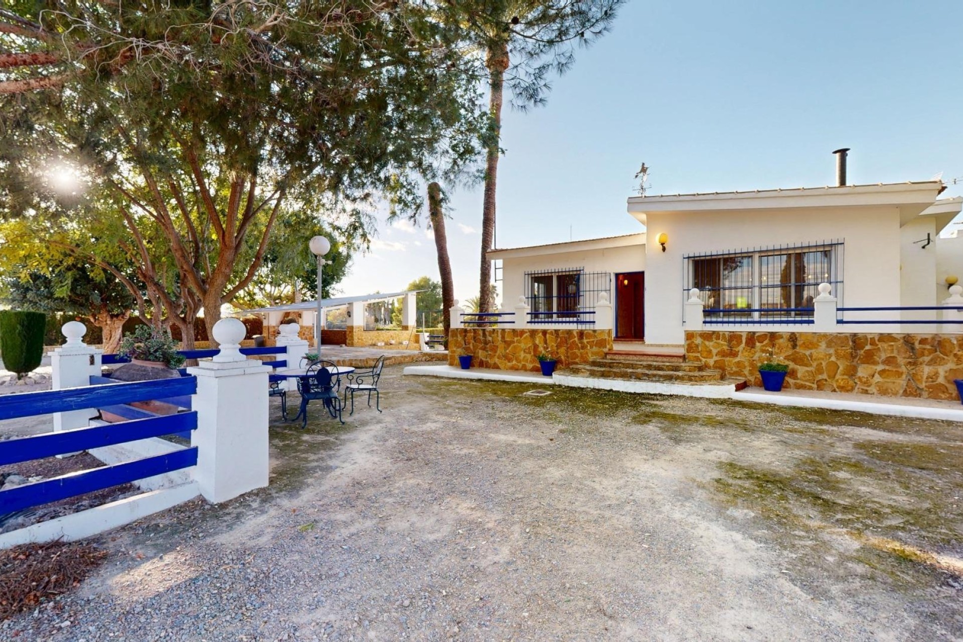 Venta - Finca / Casa de campo -
Orihuela