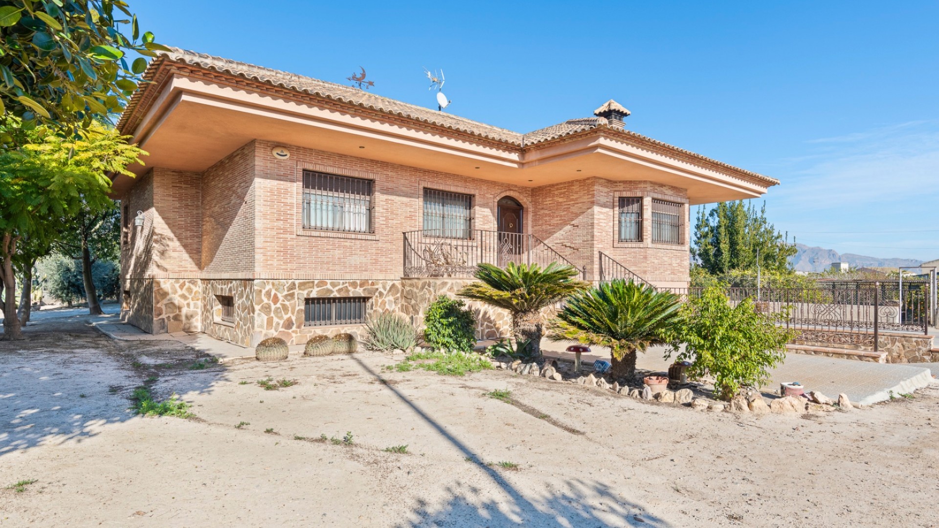 Venta - Finca Propiedad rural -
Beniel - Carretera de Beniel