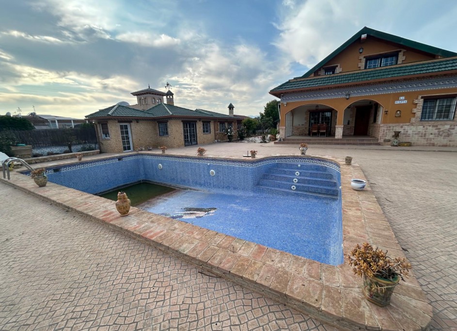 Venta - Finca Propiedad rural -
Catral