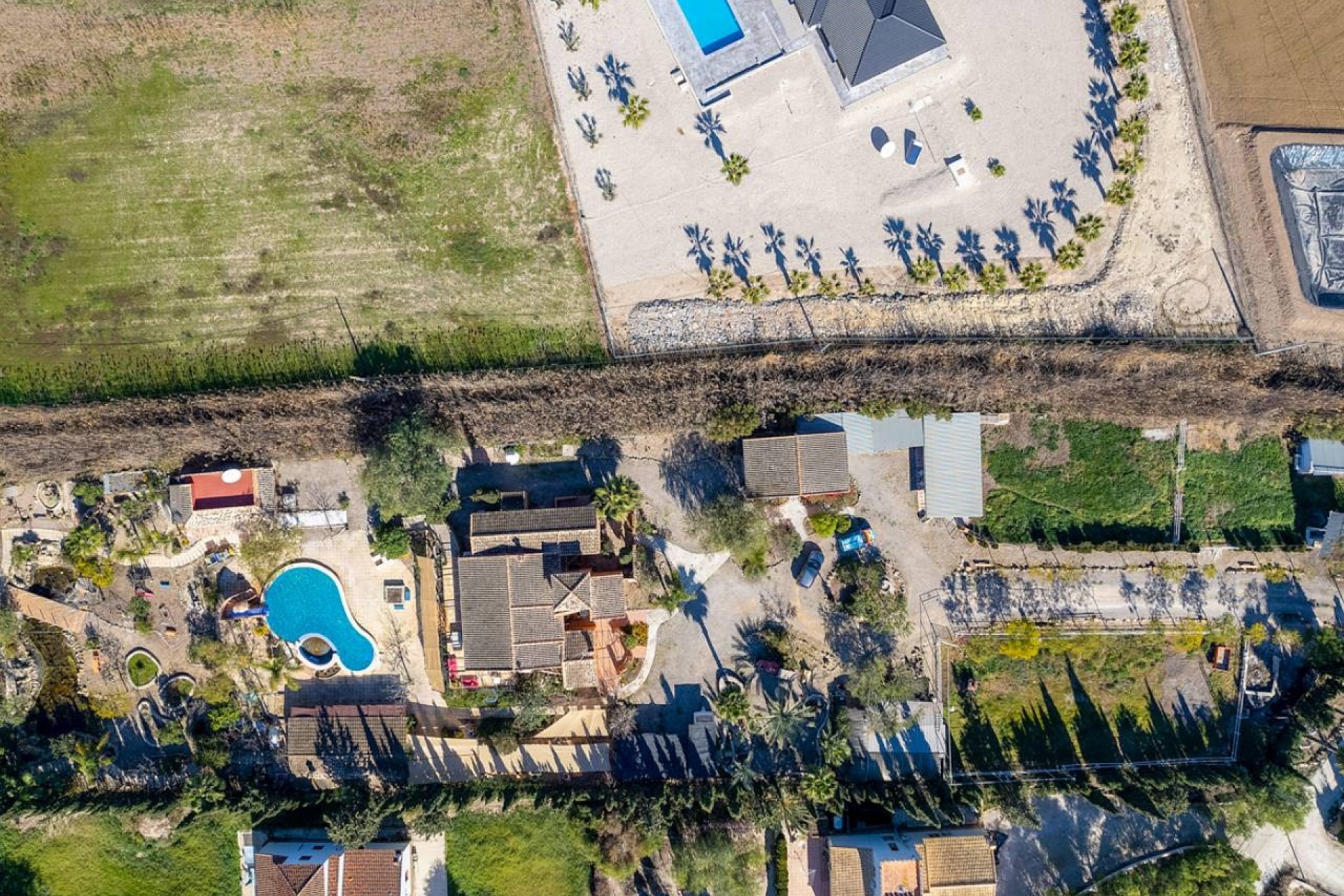 Venta - Finca Propiedad rural -
Catral