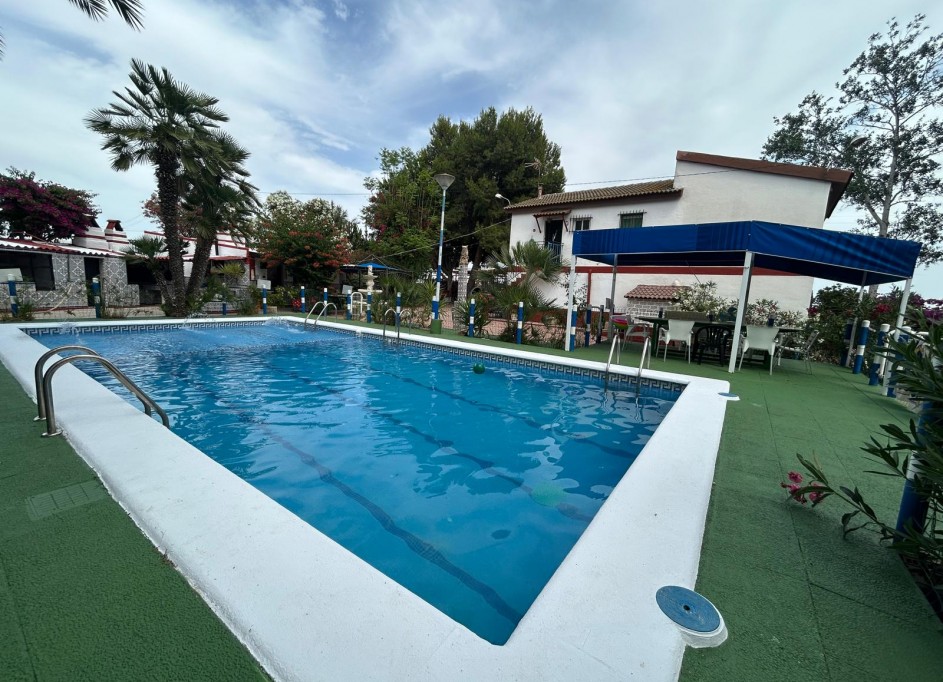 Venta - Finca Propiedad rural -
Crevillente