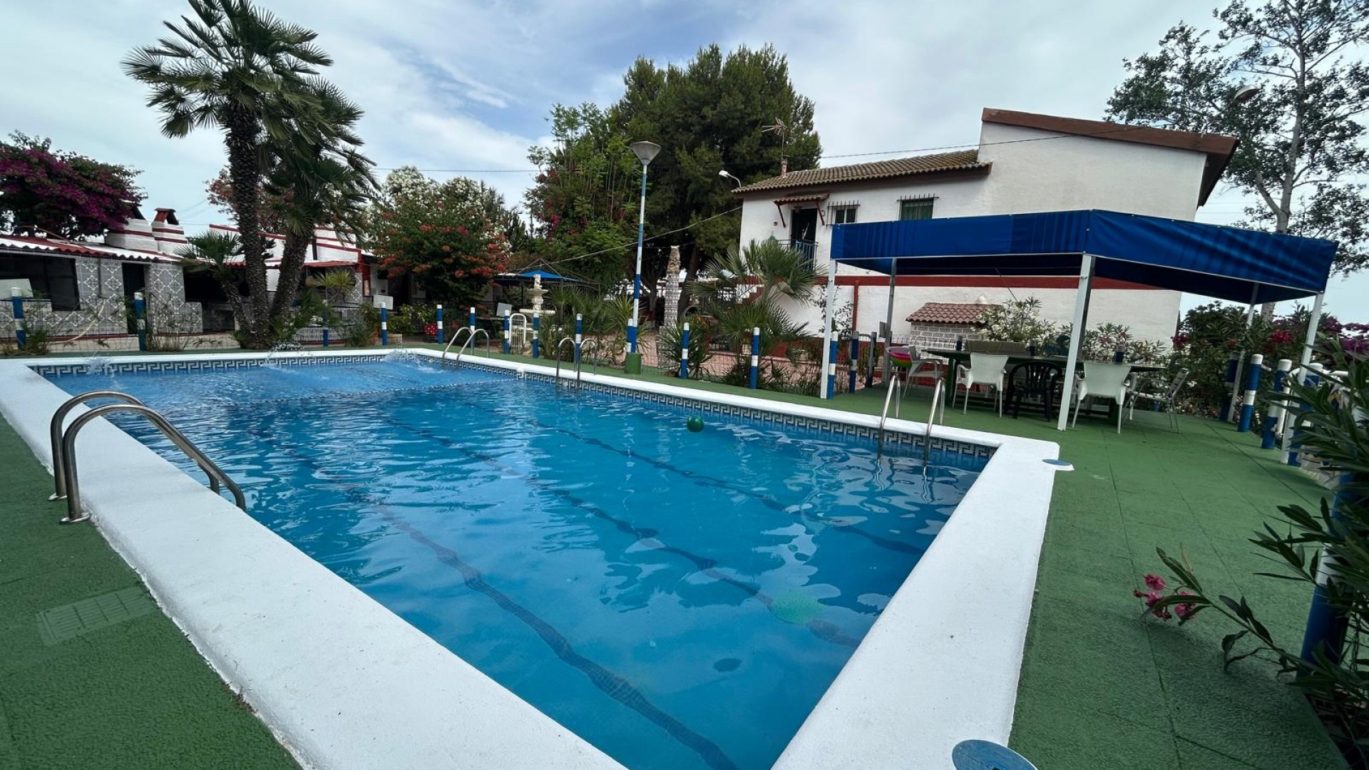 Venta - Finca Propiedad rural -
Crevillente