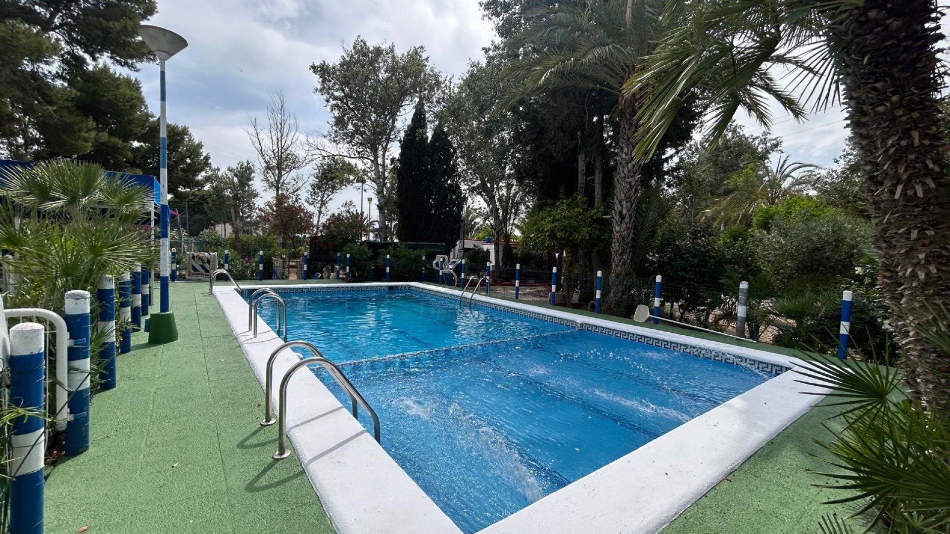 Venta - Finca Propiedad rural -
Crevillente