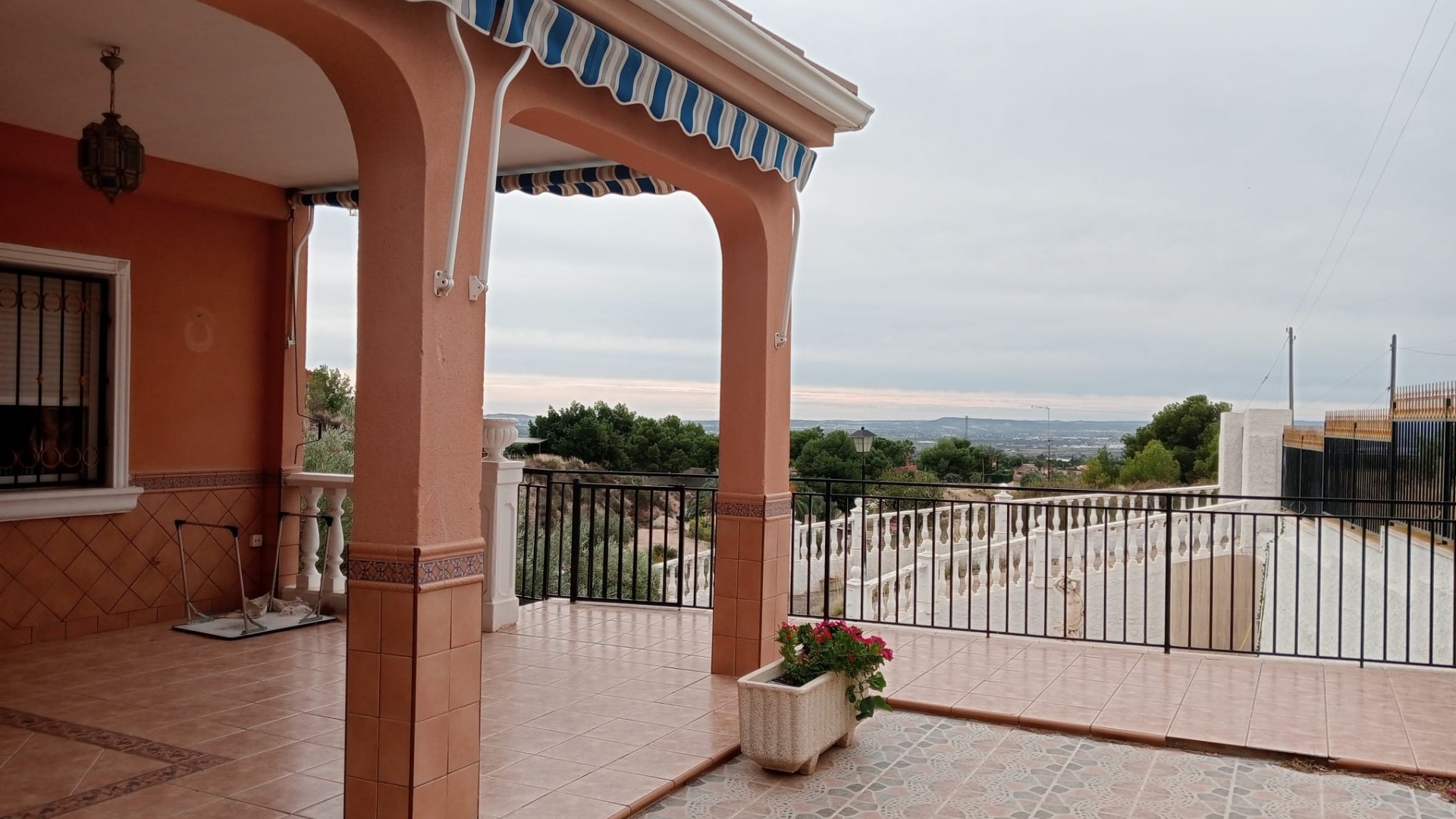 Venta - Finca Propiedad rural -
Crevillente