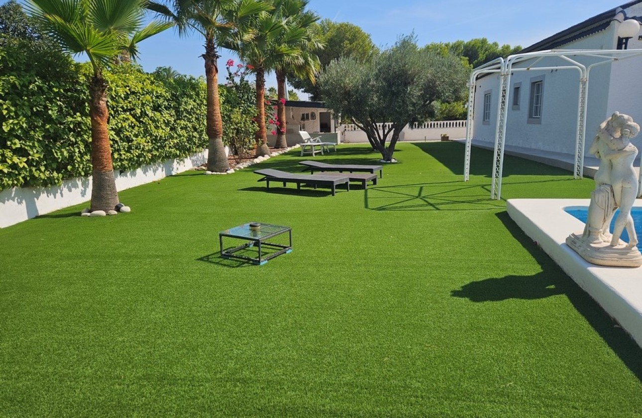 Venta - Finca Propiedad rural -
Elche