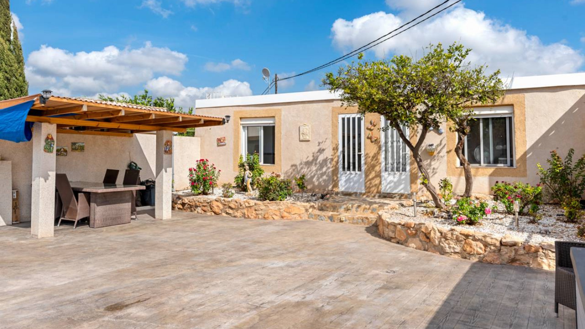 Venta - Finca Propiedad rural -
Los Montesinos