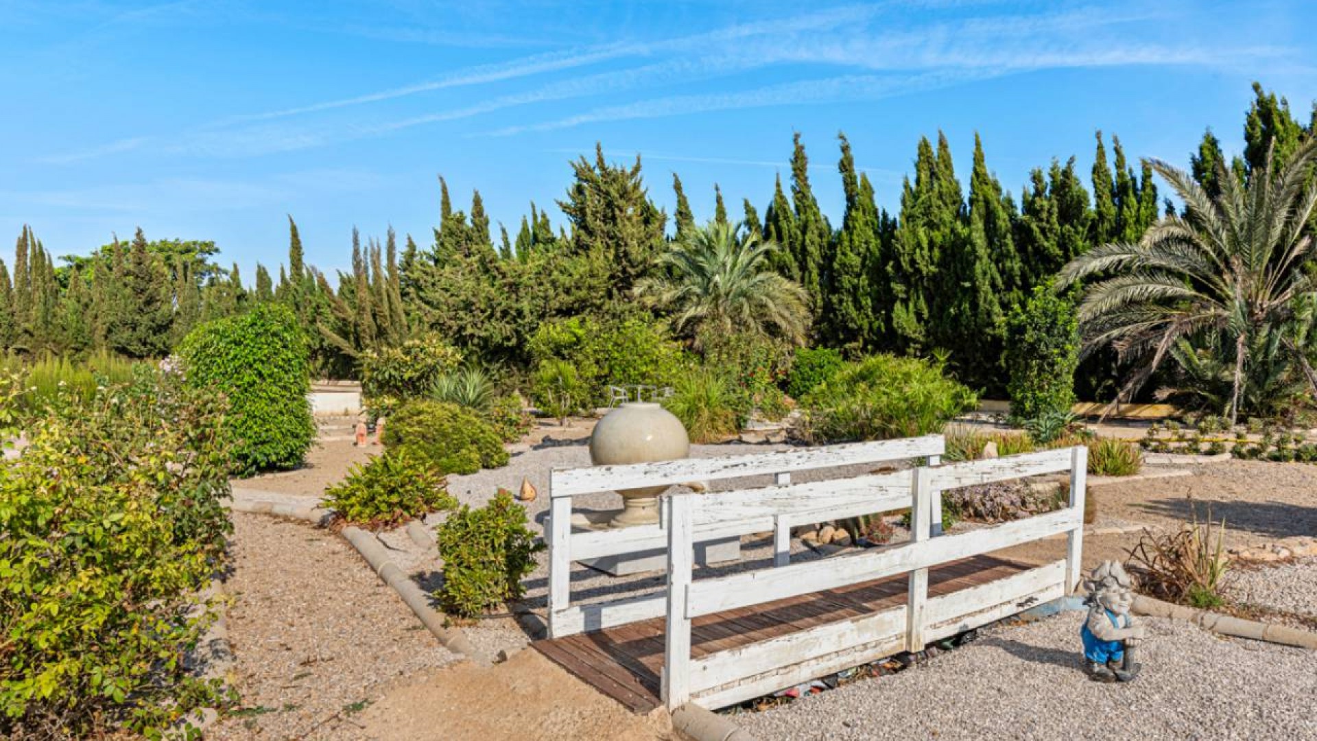 Venta - Finca Propiedad rural -
Los Montesinos