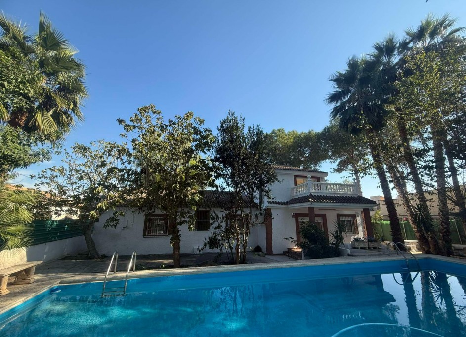 Venta - Finca Propiedad rural -
Orihuela