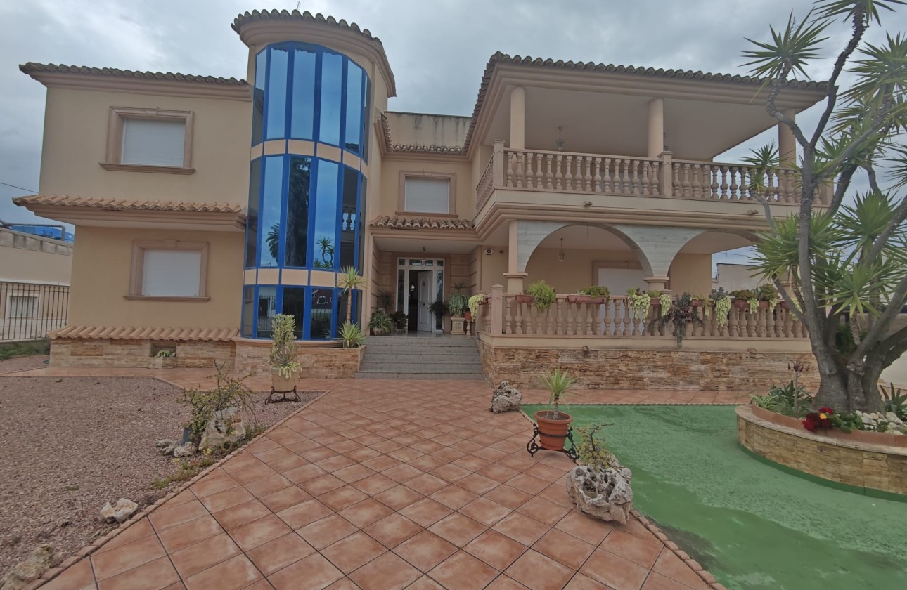 Venta - Finca Propiedad rural -
Orihuela