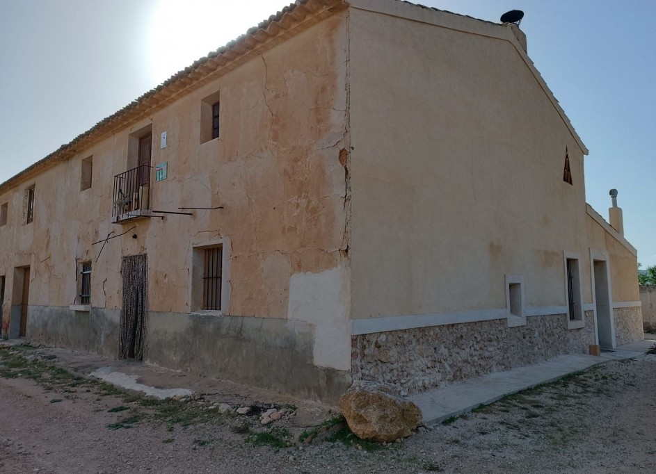 Venta - Finca Propiedad rural -
Yecla