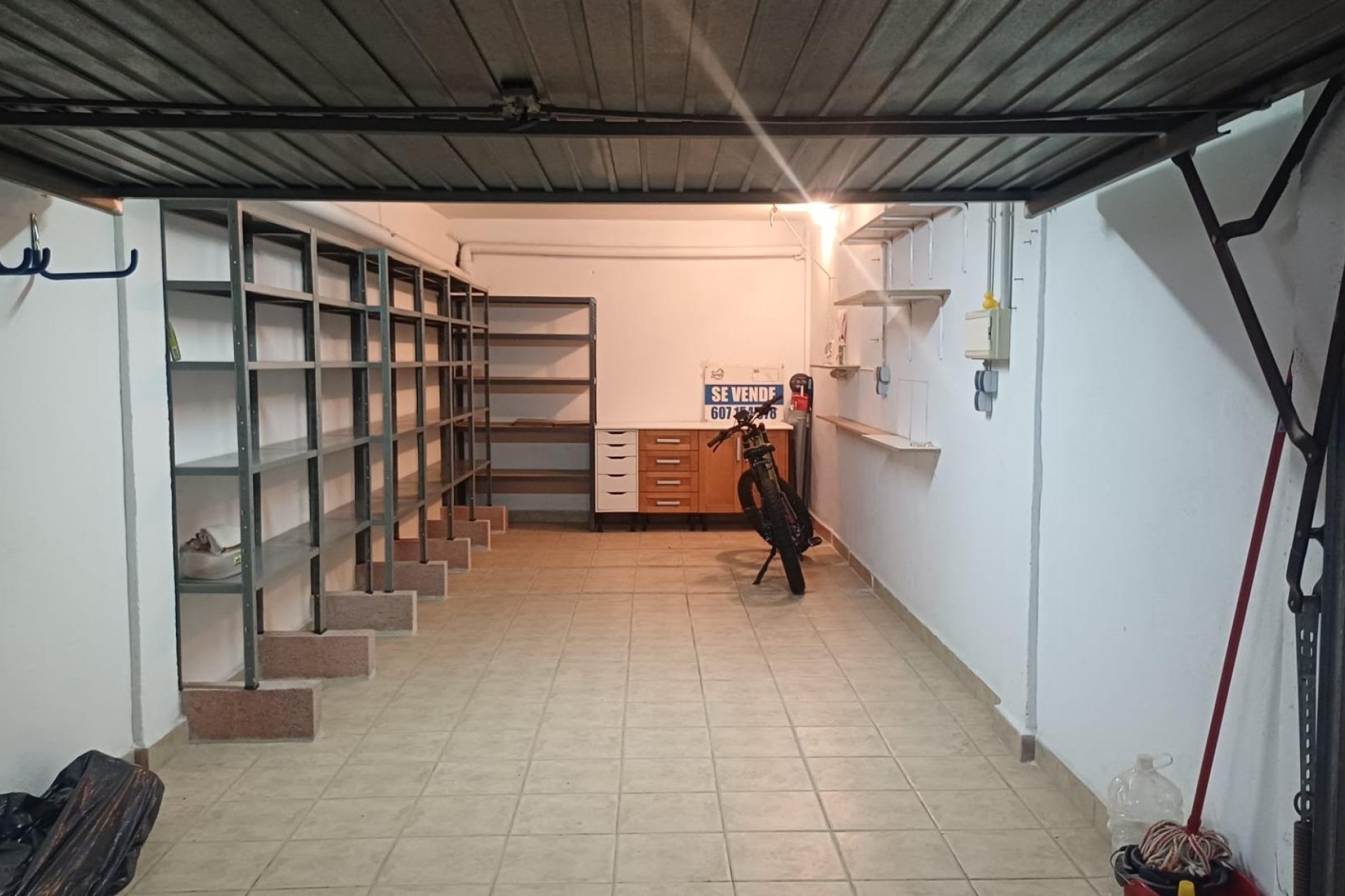 Venta - Garaje -
Torrevieja - La Mata
