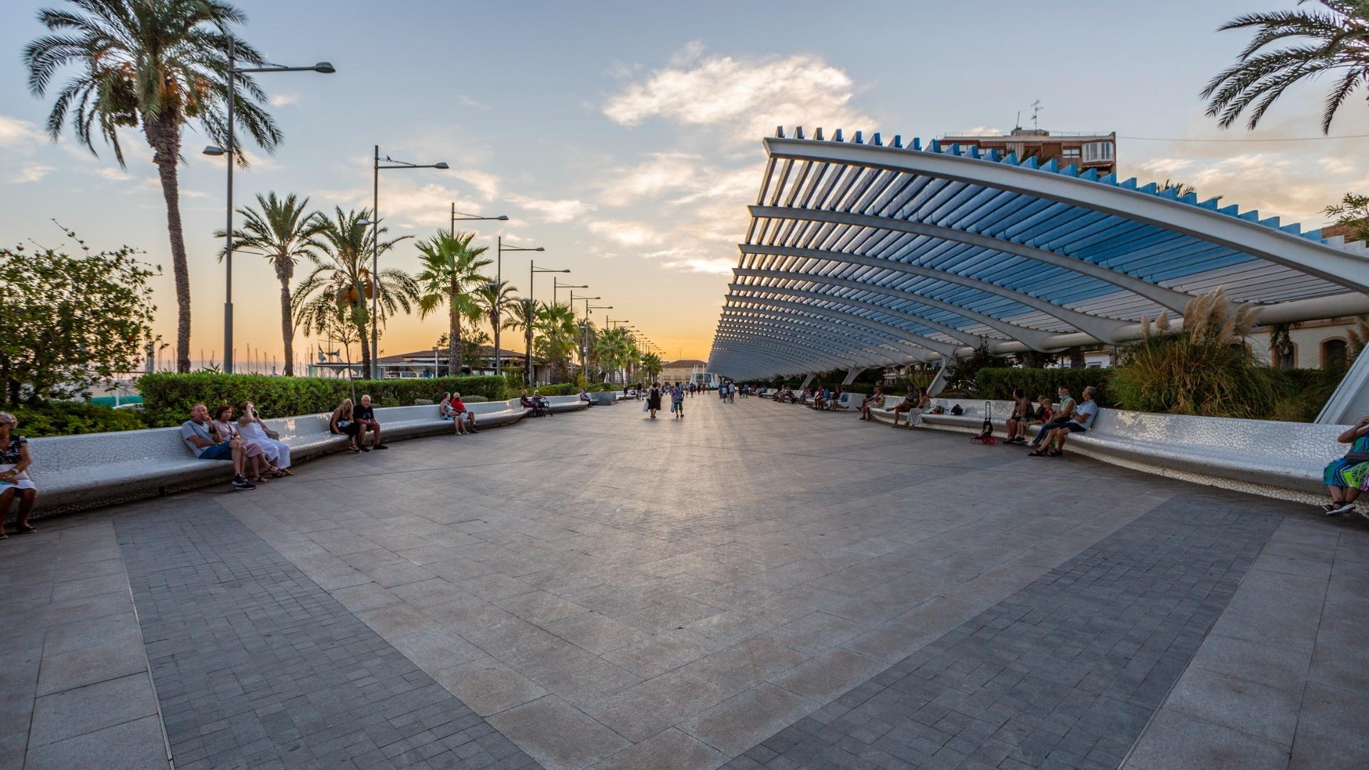 Venta - Garaje -
Torrevieja - Playa del cura