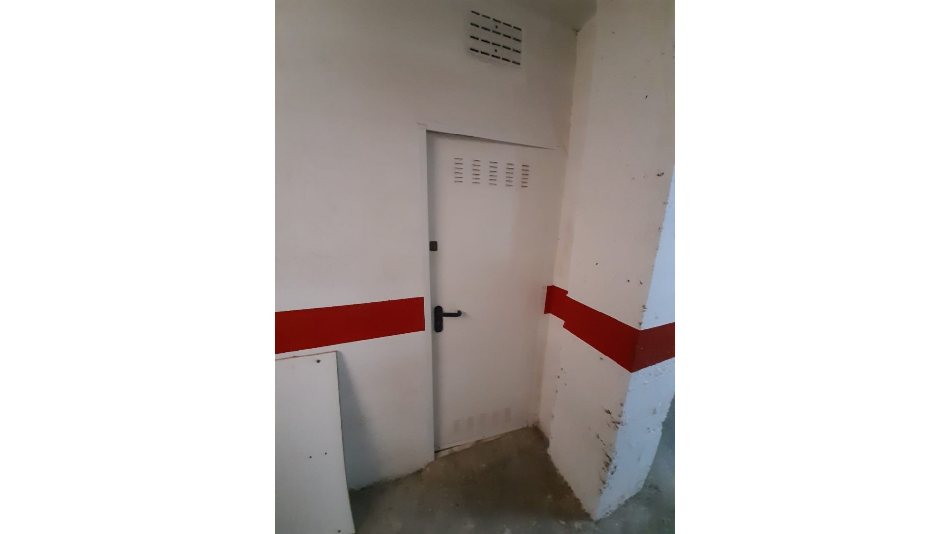 Venta - Garaje -
Torrevieja