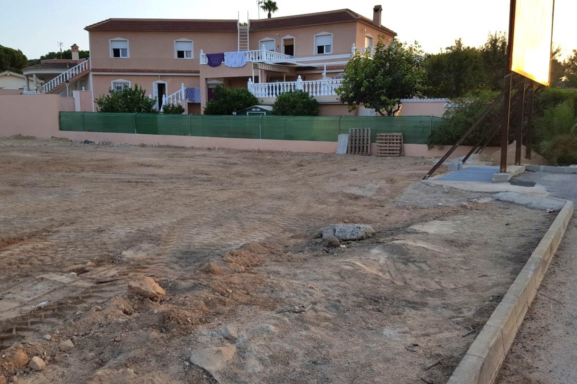 Venta - Parcela / Terreno -
Los Balcones - Los Altos del Edén - Los Balcones