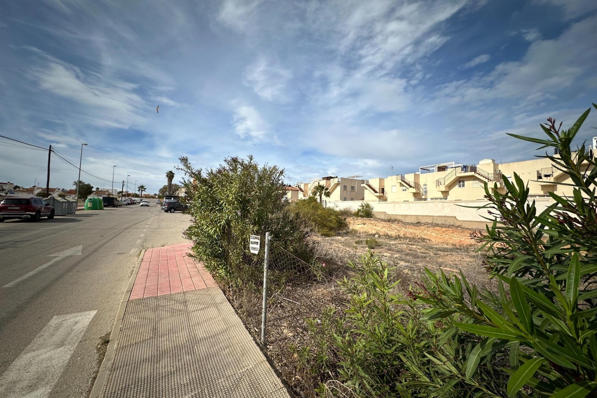 Venta - Parcela / Terreno -
Orihuela Costa - La Florida