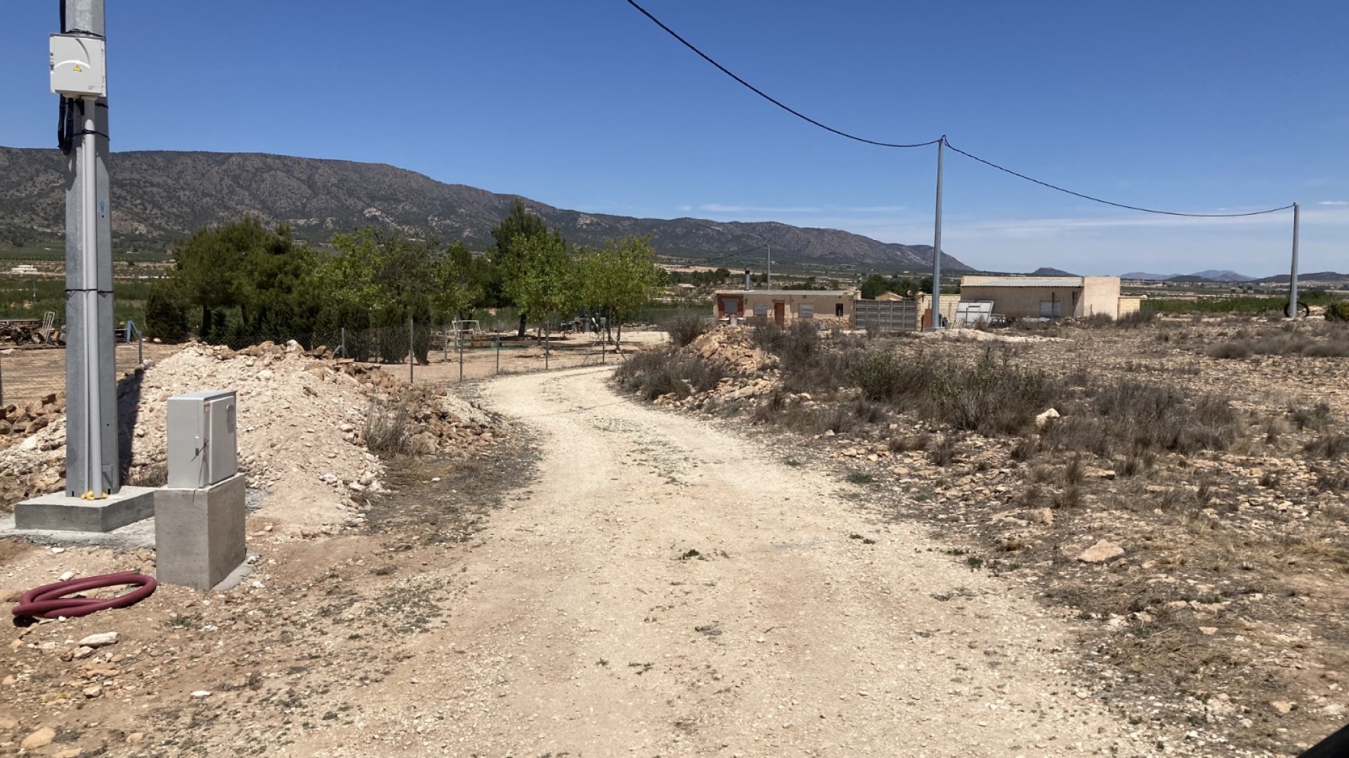 Venta - Parcela Terreno -
Pinoso - Lel