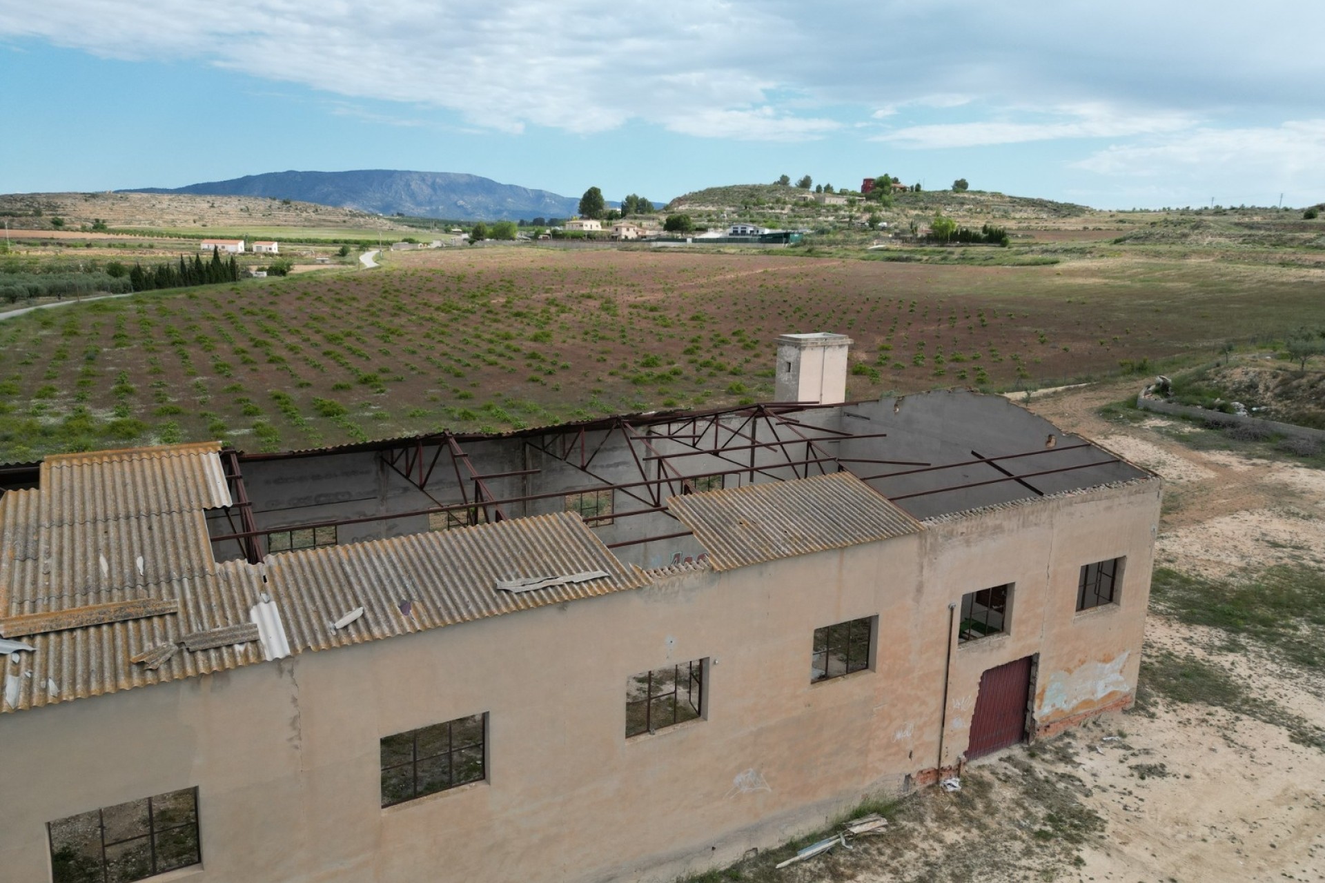 Venta - Parcela / Terreno -
Pinoso