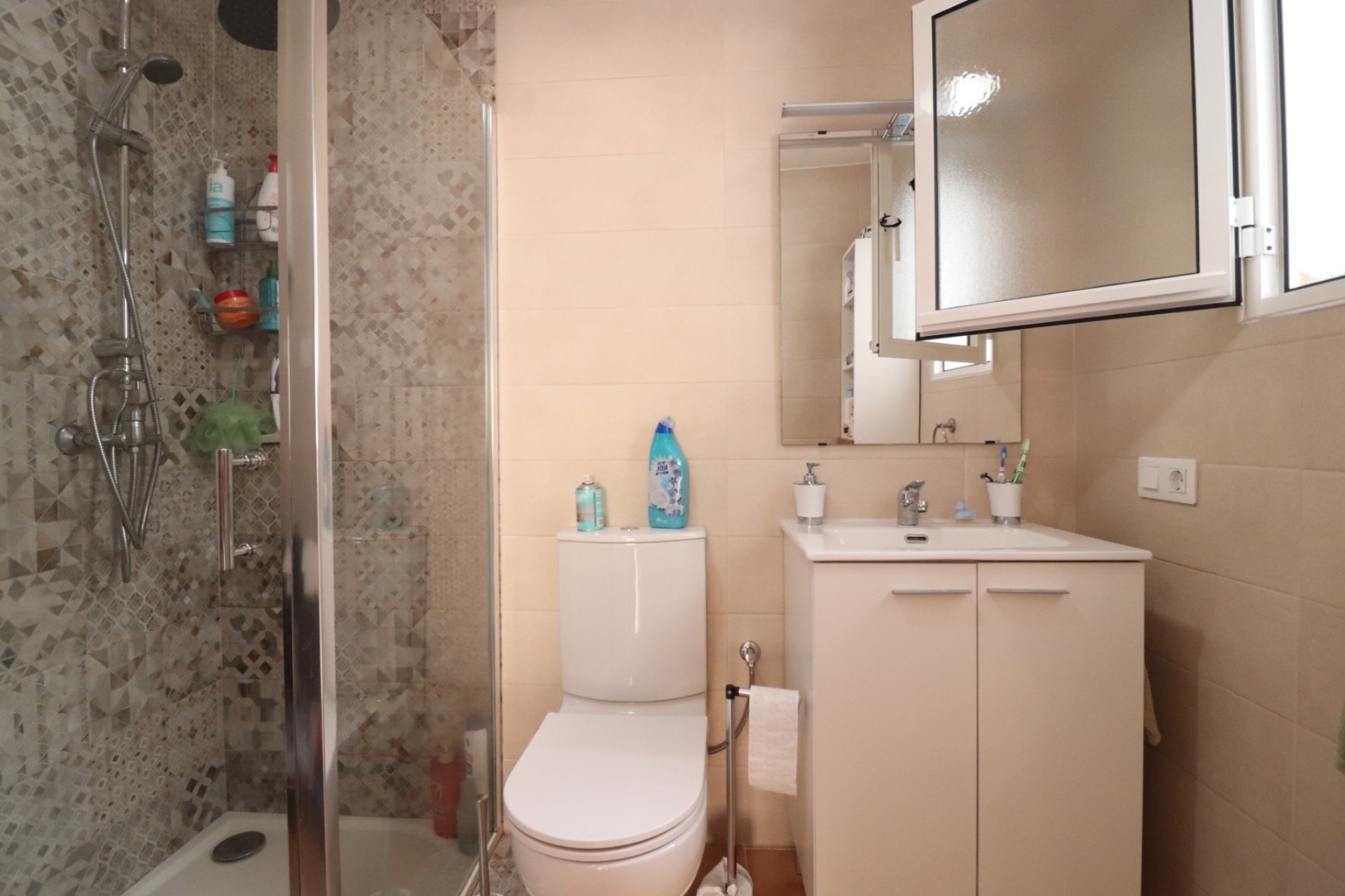 Venta - Villa adosada -
Algorfa - Montebello
