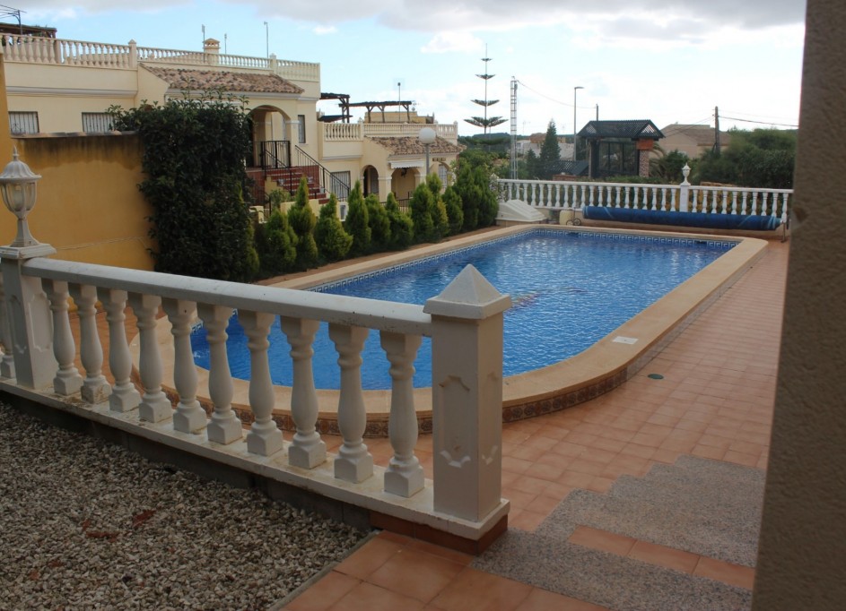 Venta - Villa adosada -
Algorfa - Montemar
