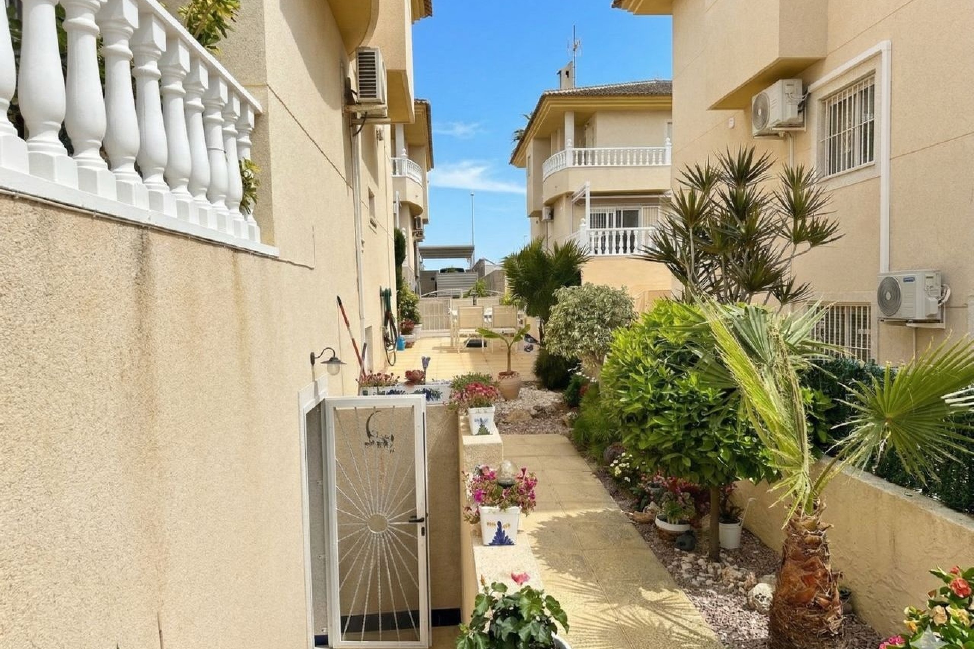 Venta - Villa adosada -
Benijofar - Benimar 1