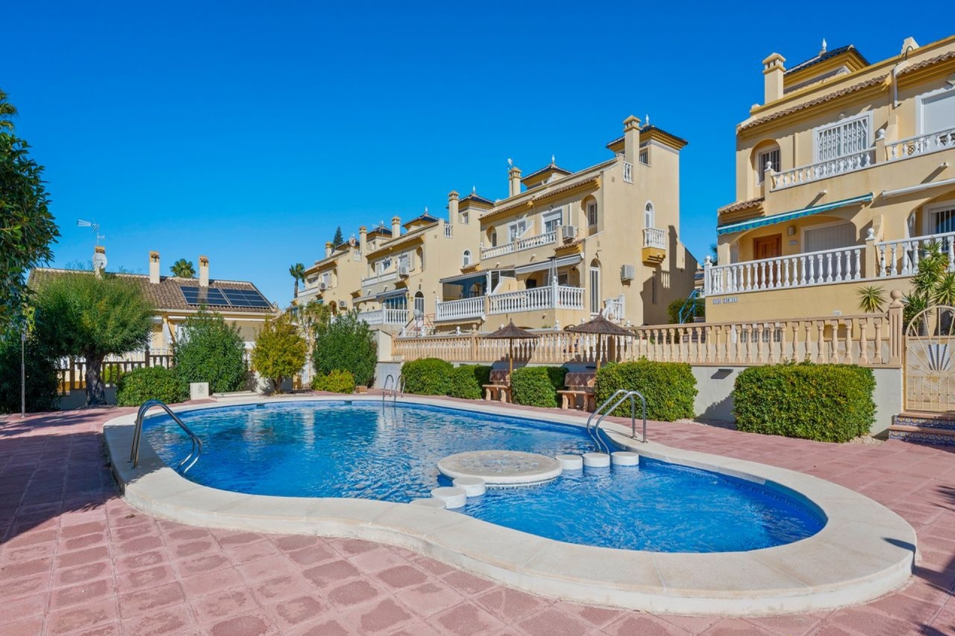 Venta - Villa adosada -
Benijofar - Benimar 1