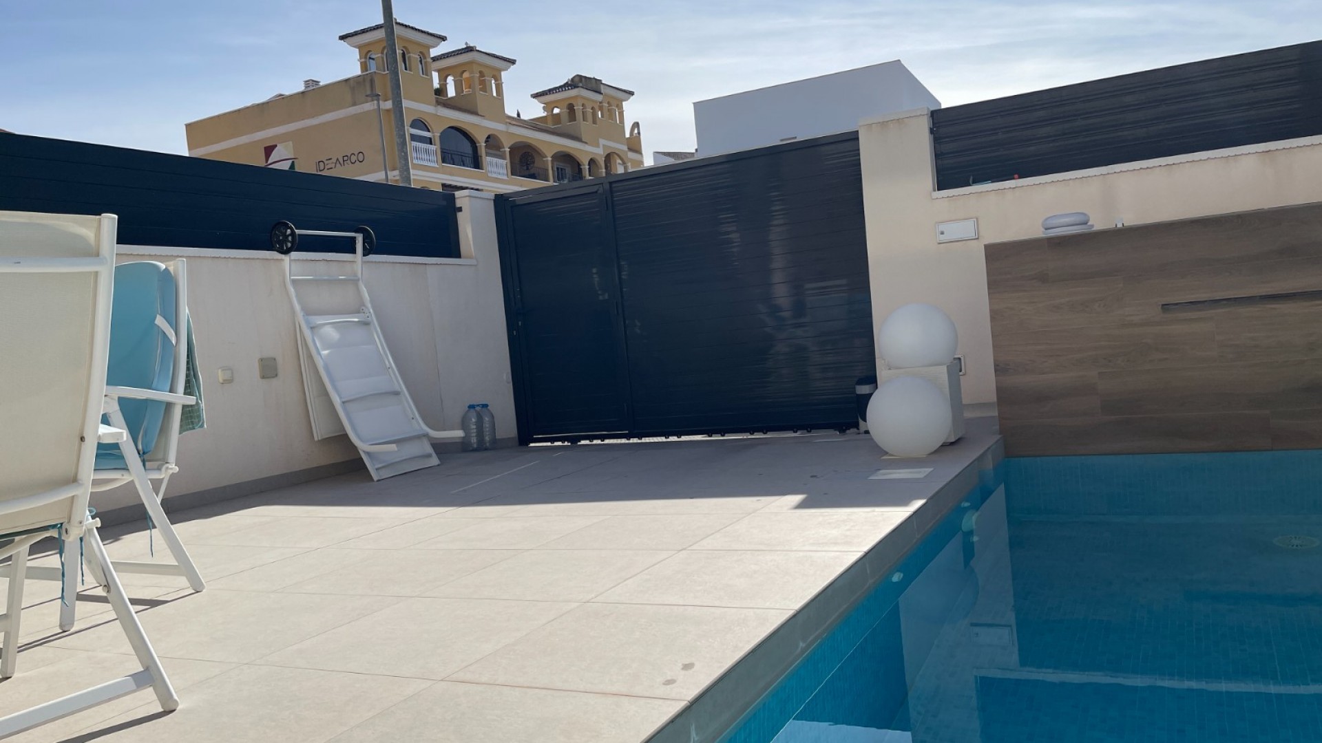 Venta - Villa adosada -
Benijofar - Centro