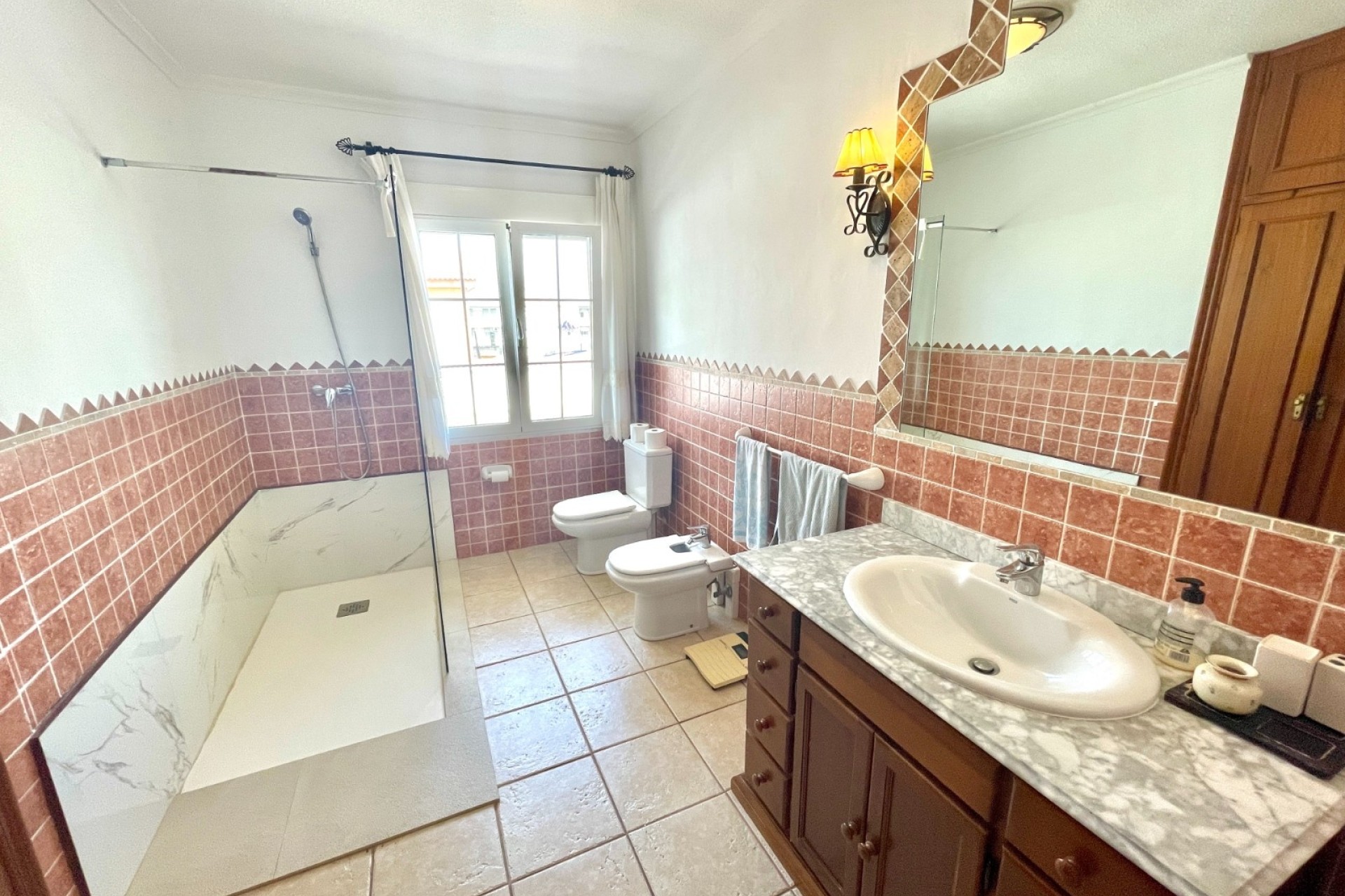 Venta - Villa adosada -
Benijofar - Pueblo