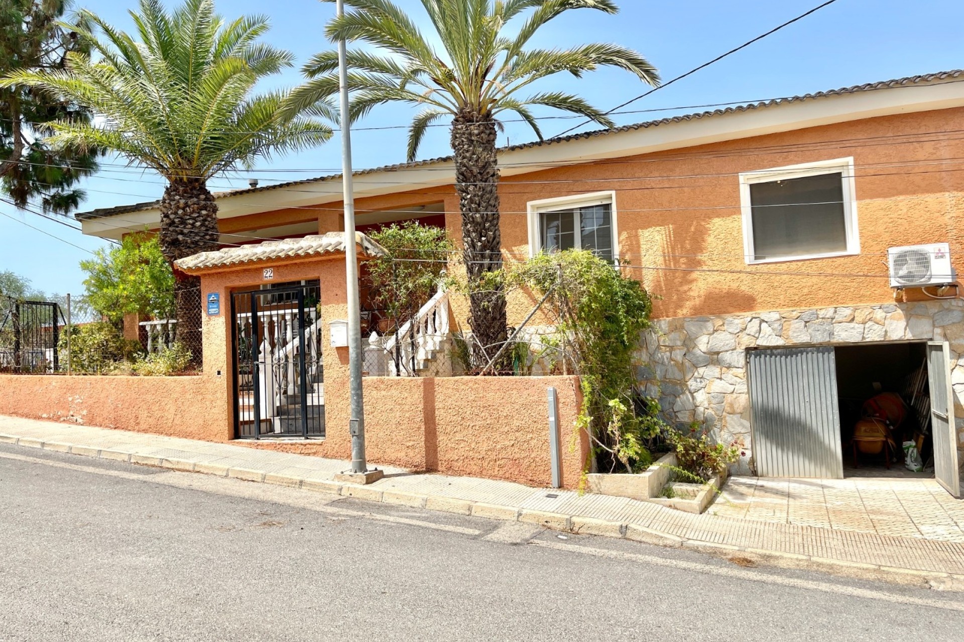Venta - Villa adosada -
Benijofar - Pueblo