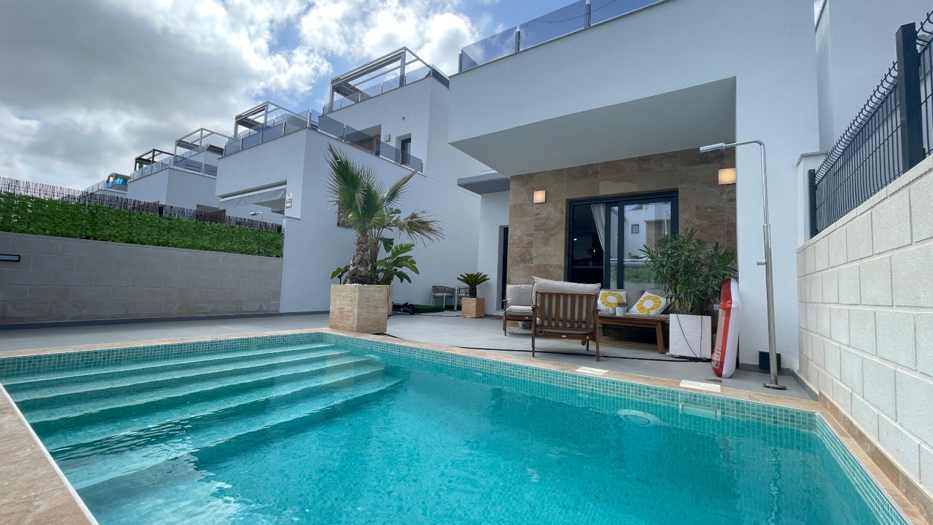 Venta - Villa adosada -
Benijofar