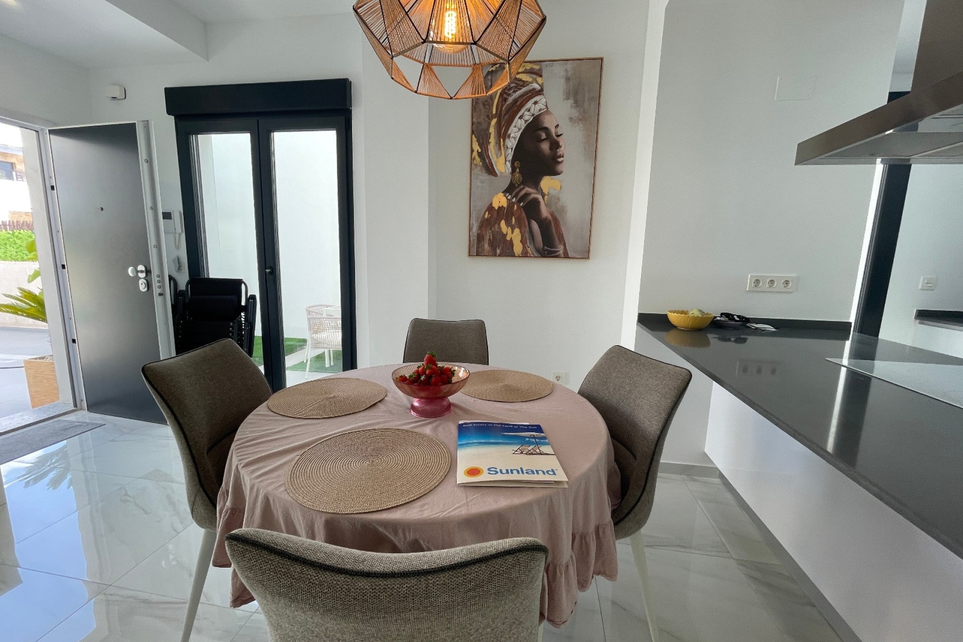Venta - Villa adosada -
Benijofar
