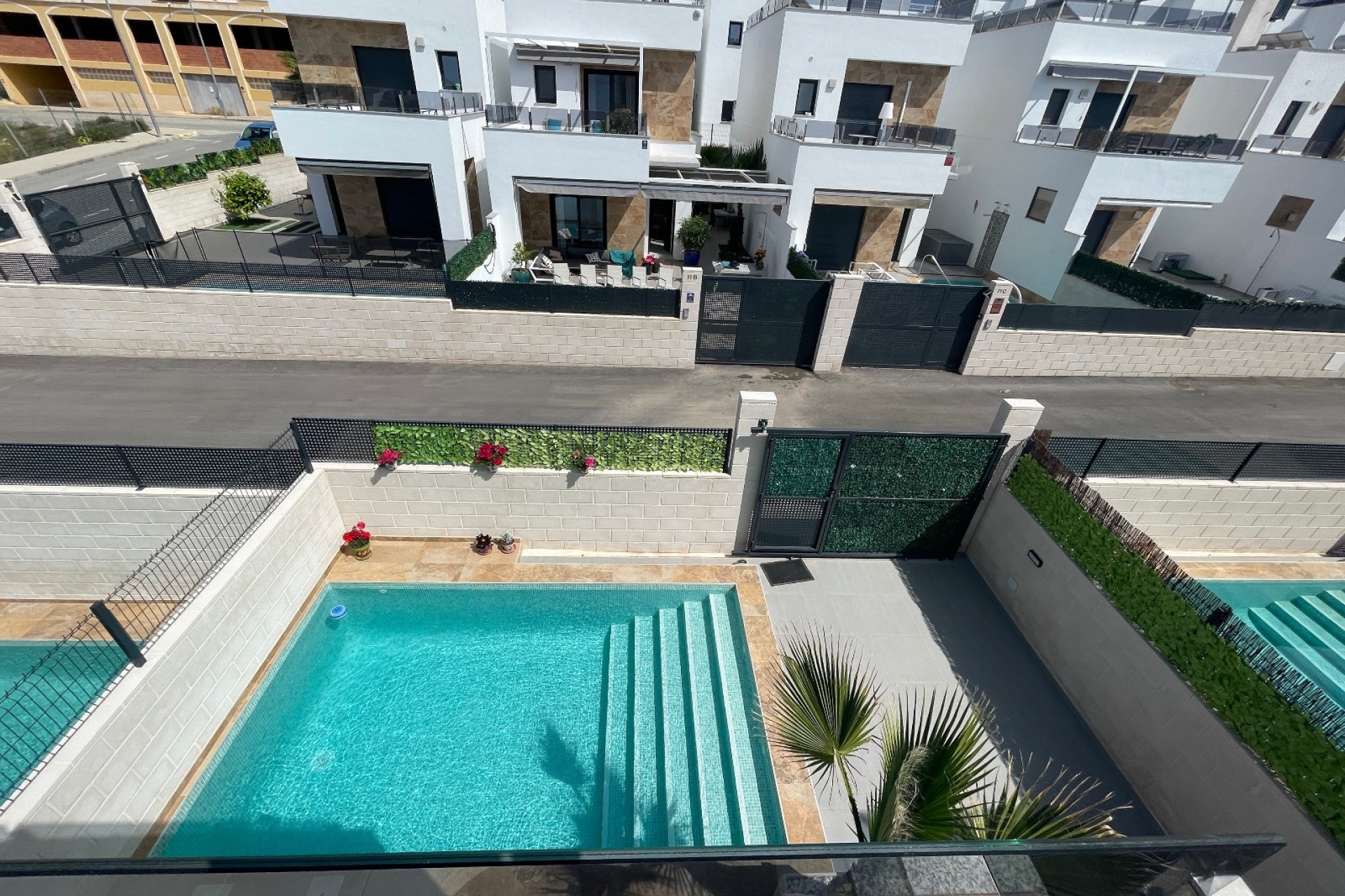 Venta - Villa adosada -
Benijofar