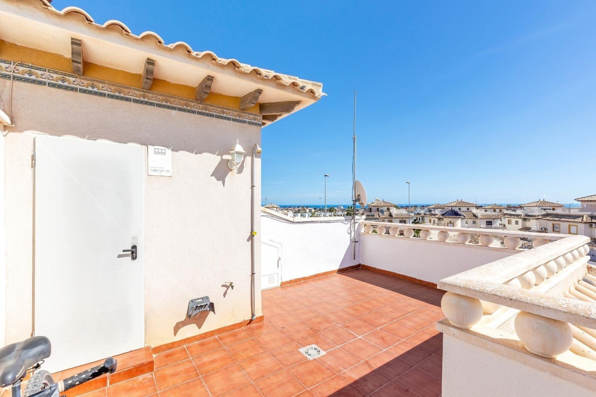 Venta - Villa adosada -
Cabo Roig - Lomas de Cabo Roig