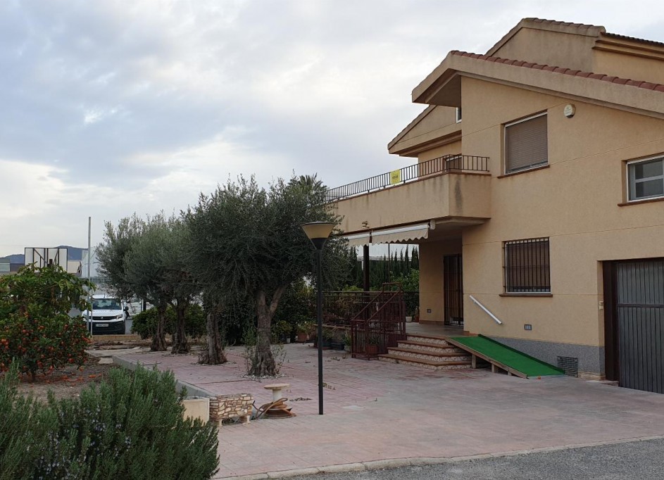 Venta - Villa adosada -
Casillas - CASILLAS