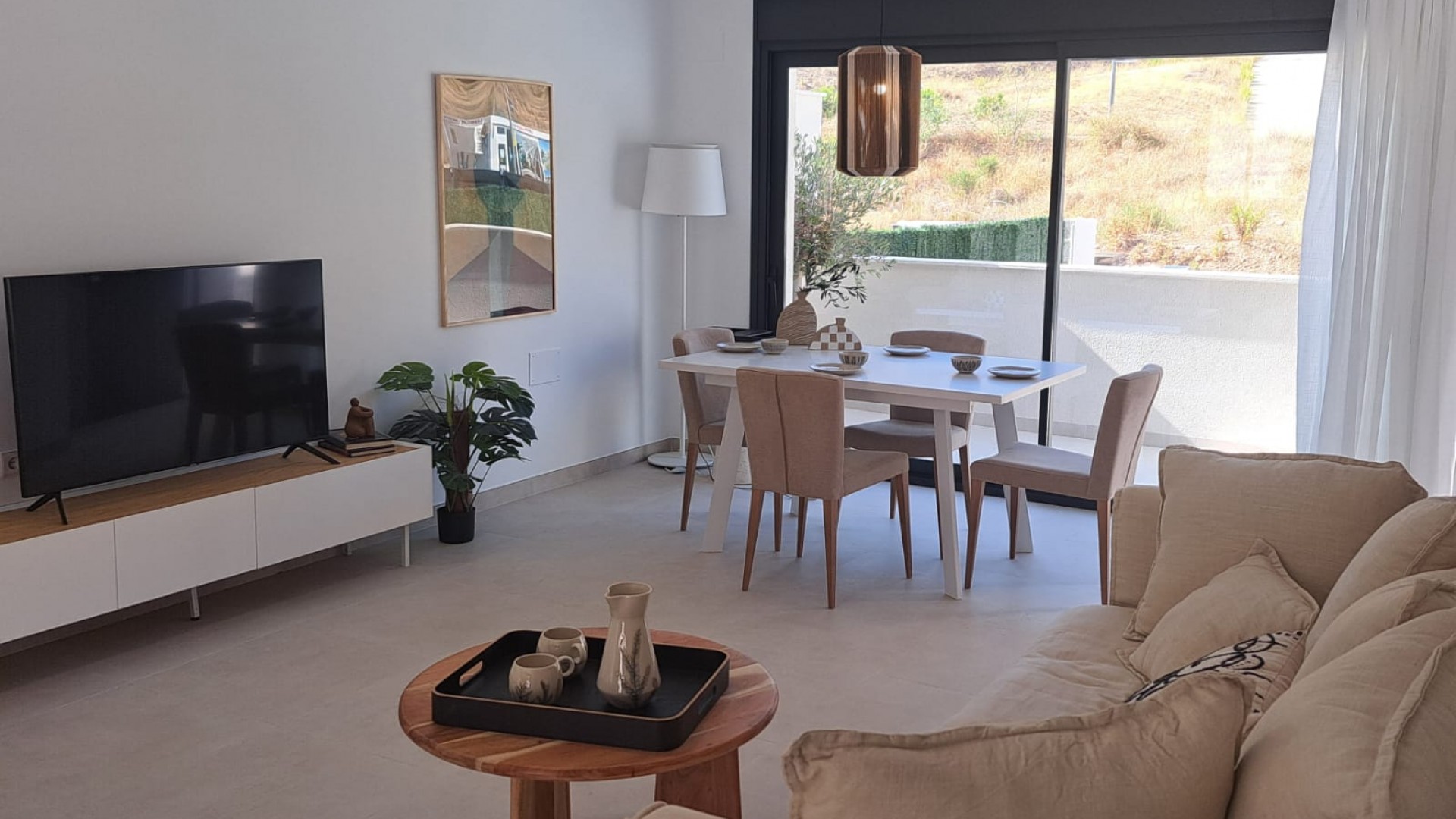 Venta - Villa adosada -
Cox